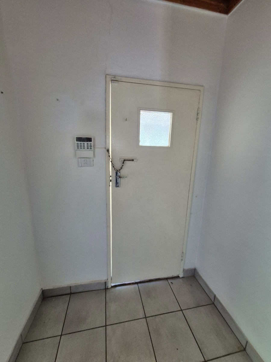 To Let 3 Bedroom Property for Rent in Noordhoek Free State